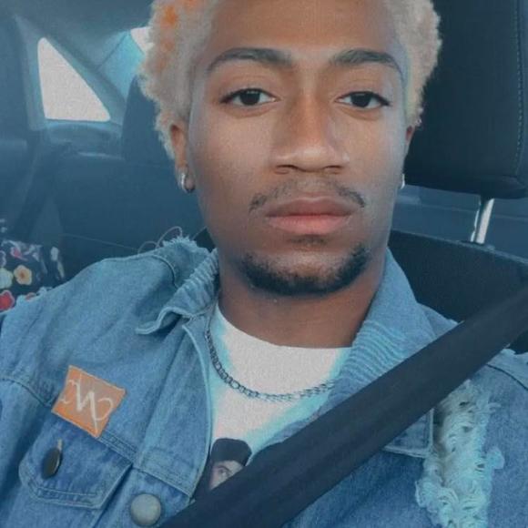 kevykevvv